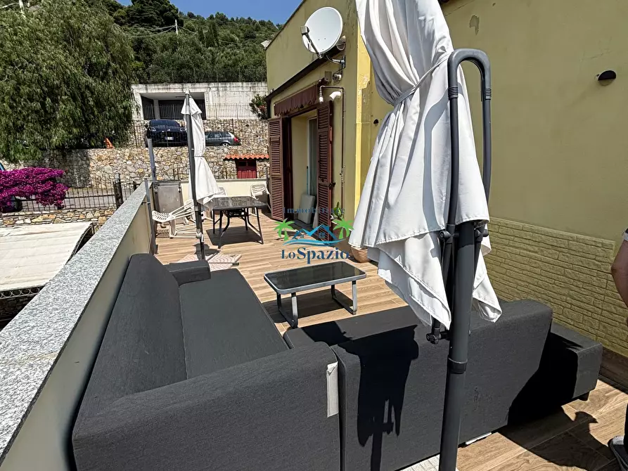 Immagine 26 di Trilocale in vendita  in strada della colla 50 a Andora