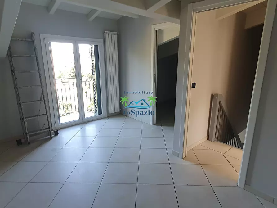 Immagine 19 di Trilocale in vendita  in strada comunale conna a Andora