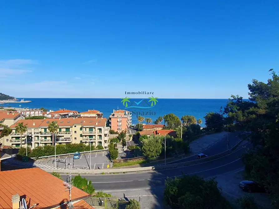 Immagine 23 di Bilocale in vendita  in Via Aurelia 224 a Andora