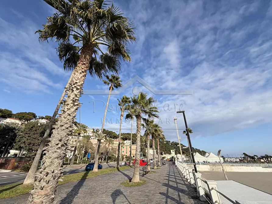 Immagine 46 di Trilocale in vendita  in Sant'Ambrogio 30 a Andora