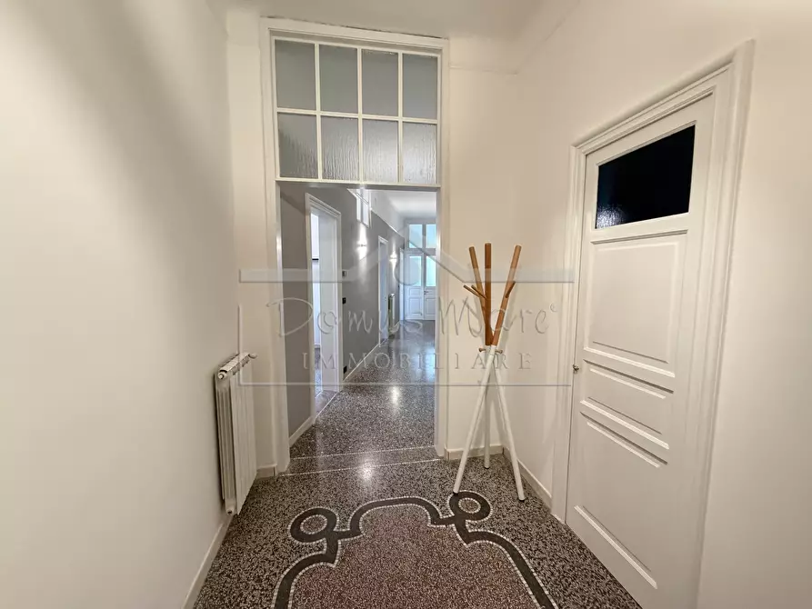 Immagine 1 di Quadrilocale in affitto  a Savona