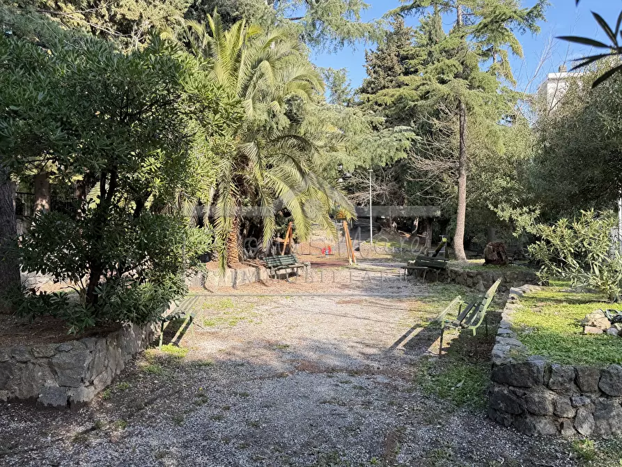 Immagine 26 di Pentalocale in vendita  a Savona