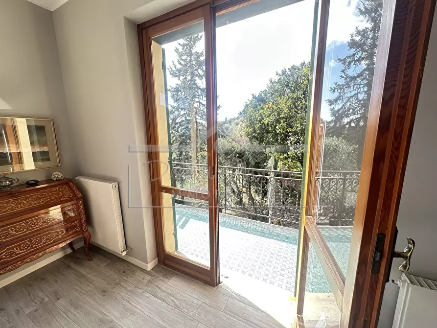 Immagine 16 di Casa indipendente in vendita  in Salvo D'Acquisto 70 a Recco