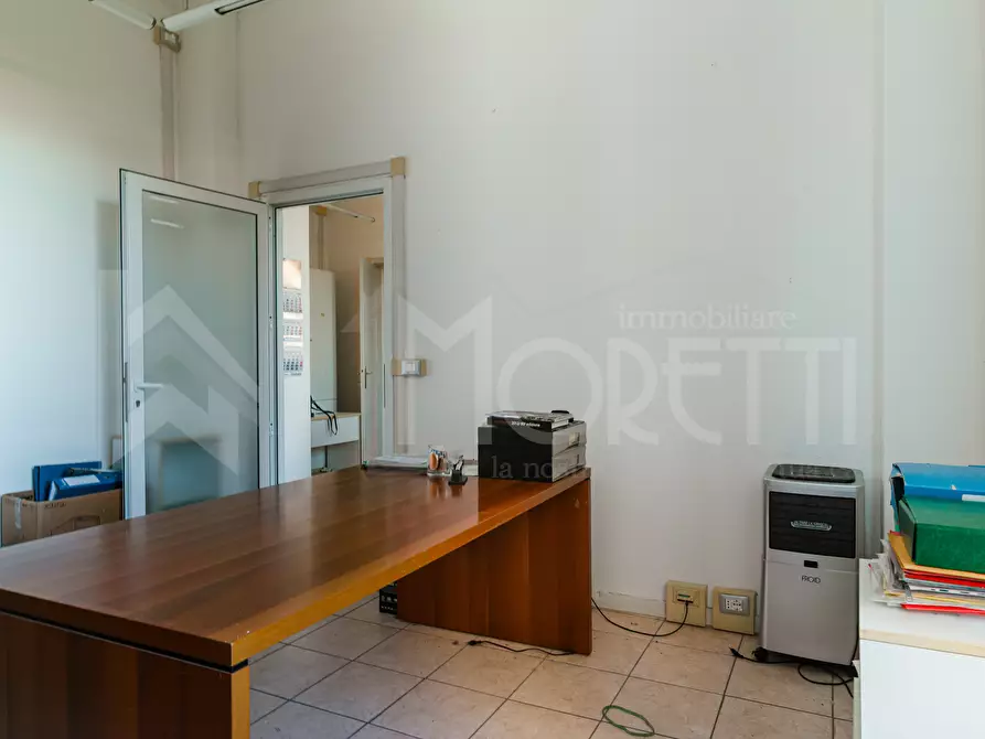 Immagine 37 di Pentalocale in vendita  in Corso Giuseppe Mazzini a Livorno