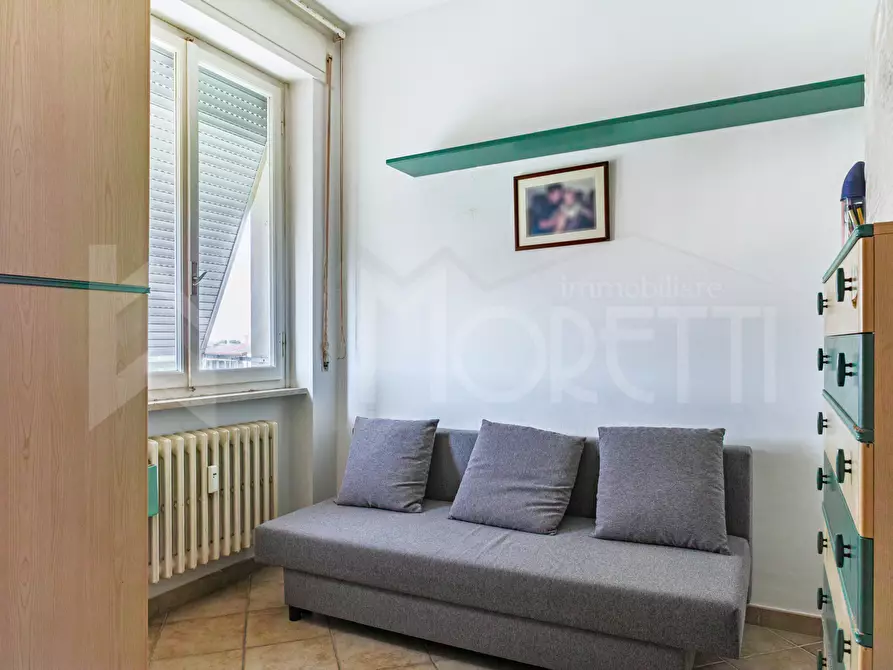 Immagine 39 di Quadrilocale in vendita  in Via San Jacopo In Acquaviva a Livorno