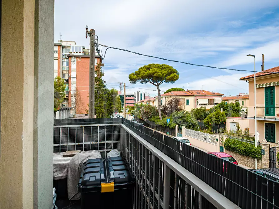 Immagine 31 di Pentalocale in vendita  in Via dell'Alloro a Livorno