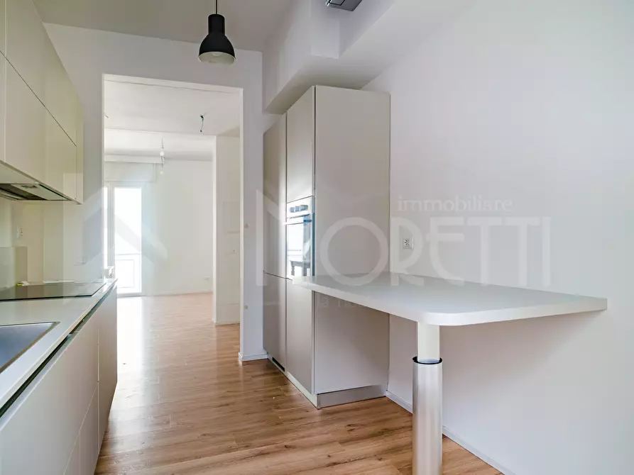 Immagine 33 di Pentalocale in vendita  in Via Costanzo Ebat a Livorno