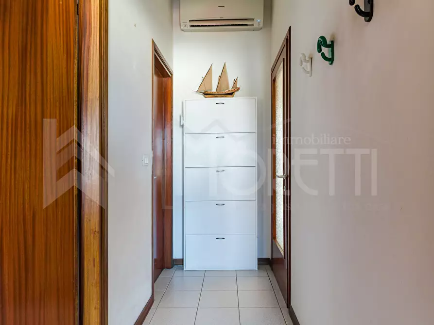 Immagine 43 di Quadrilocale in vendita  in Via del Vigna a Livorno