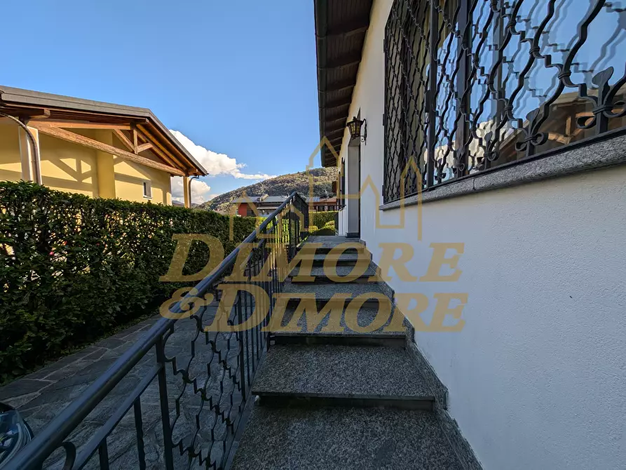 Immagine 10 di Villa in vendita  in Via alla Piana 84 a Cannobio