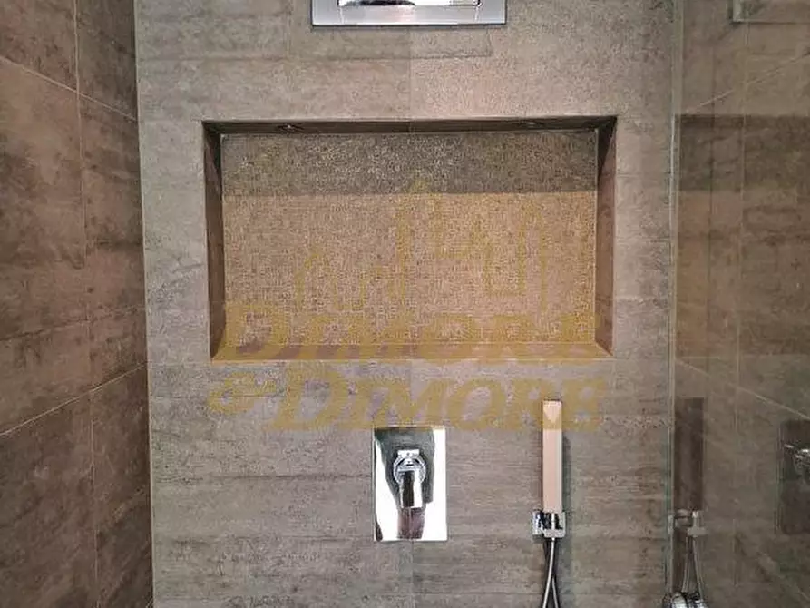 Immagine 65 di Villa in vendita  a Cannobio