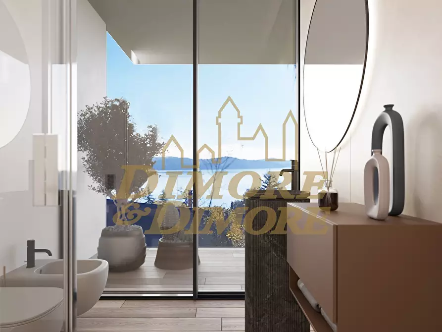 Immagine 6 di Villa in vendita  in via Selasca 40 a Ghiffa