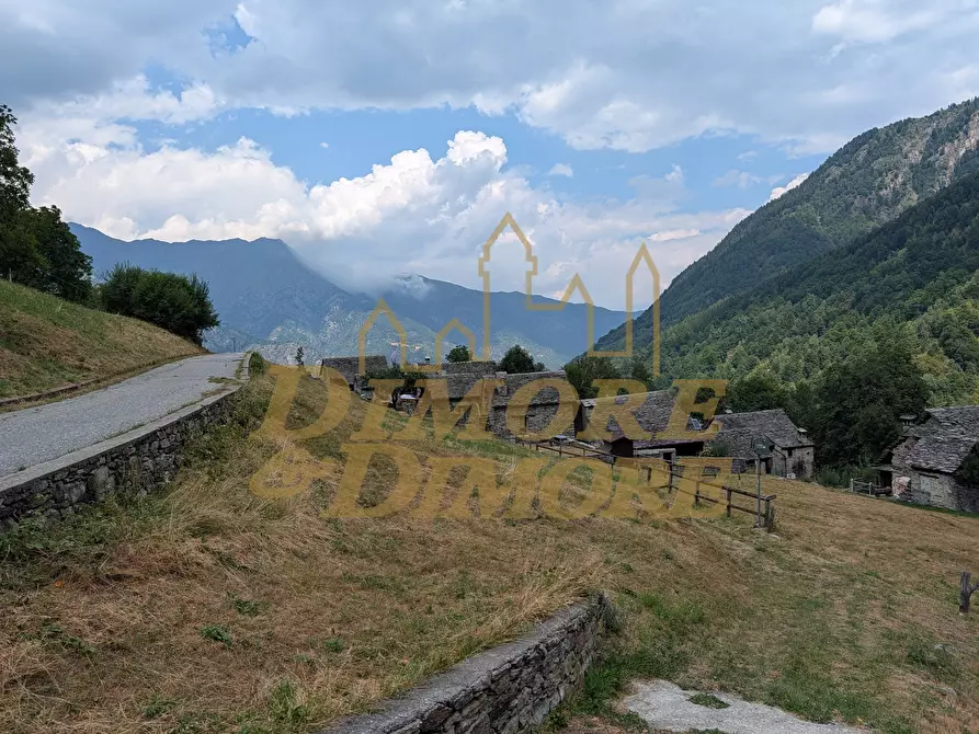 Immagine 1 di Casa indipendente in vendita  a Bannio Anzino