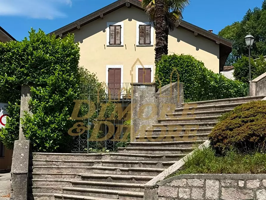 Immagine 7 di Appartamento in vendita  in via IV Novembre a Gignese