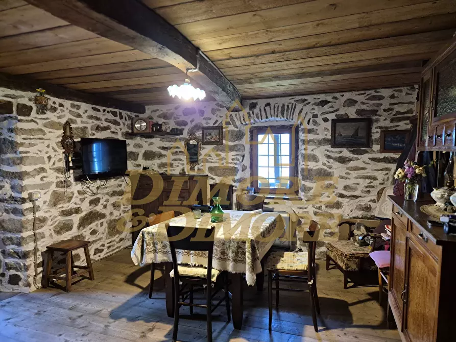 Immagine 12 di Porzione di casa in vendita  in Ronchi Dentro a Vanzone Con San Carlo