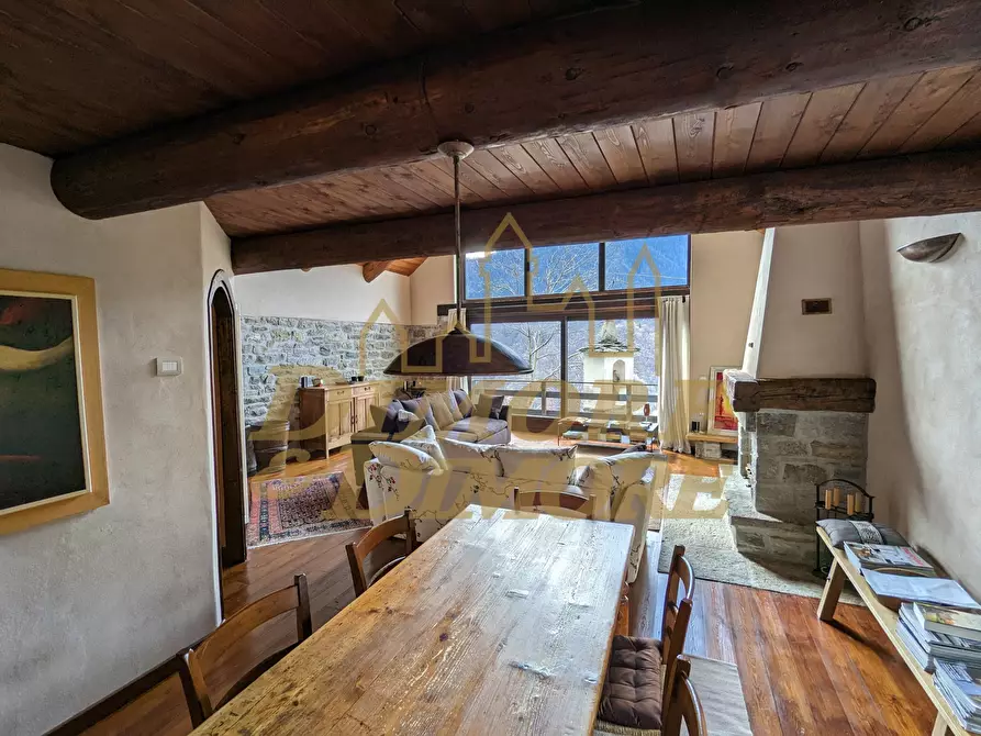 Immagine 1 di Casa indipendente in vendita  in Frazione Valleggia a Montescheno