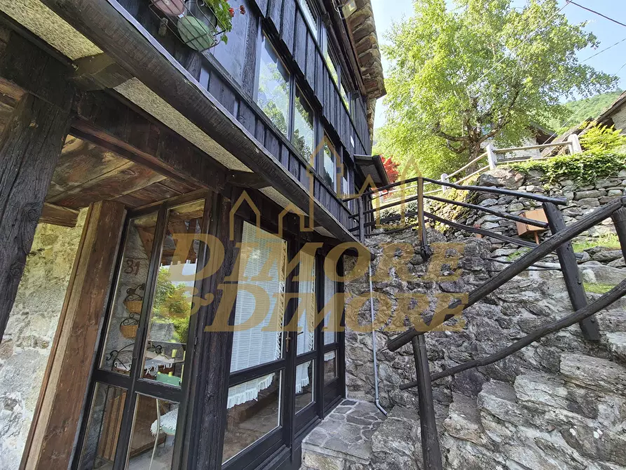 Immagine 6 di Porzione di casa in vendita  in Ronchi Dentro a Vanzone Con San Carlo