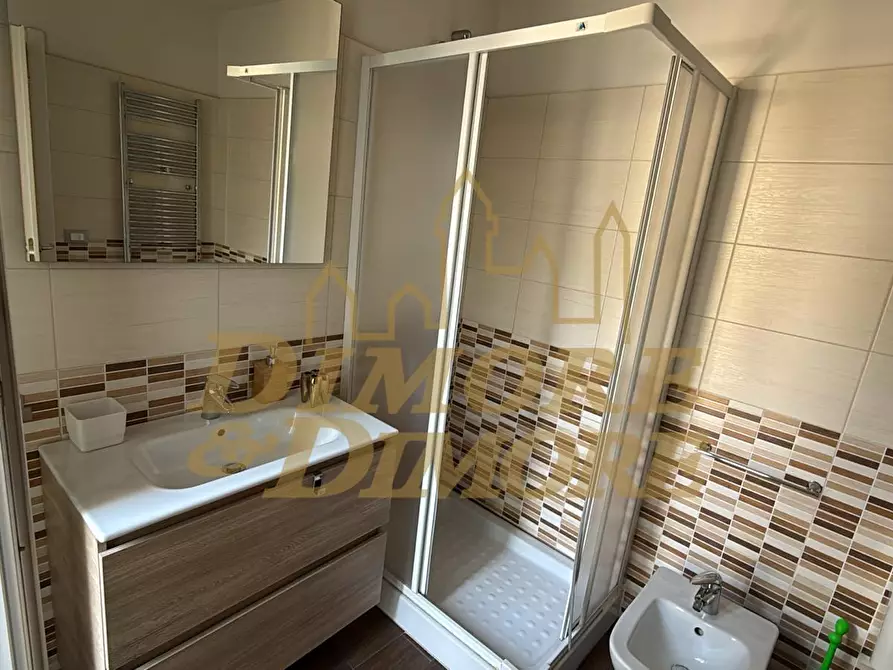 Immagine 10 di Trilocale in vendita  a Verbania