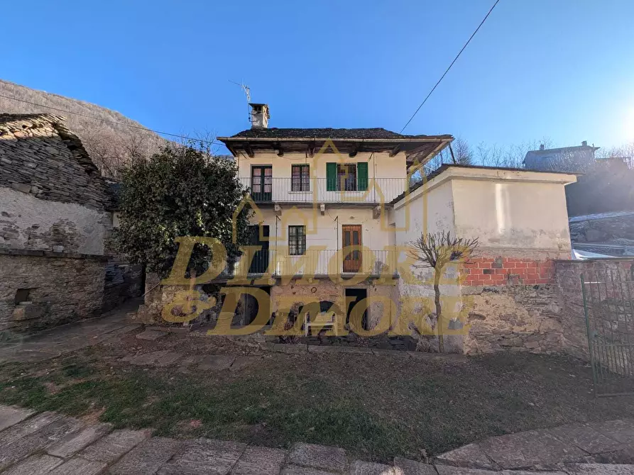 Immagine 4 di Casa indipendente in vendita  in via beura a Beura-Cardezza