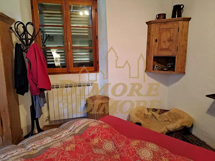 Immagine 21 di Baita in vendita  a Gurro