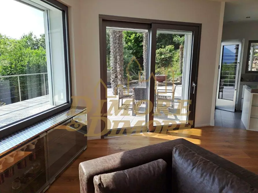 Immagine 9 di Villa in vendita  a Cannobio