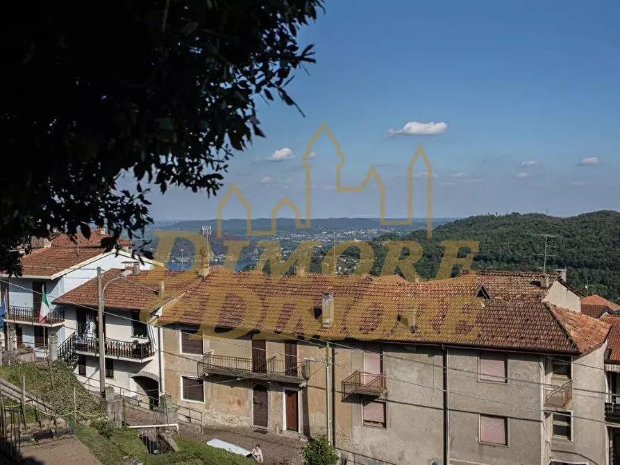 Immagine 12 di Bilocale in vendita  in Piazza Milano 8A a Colazza