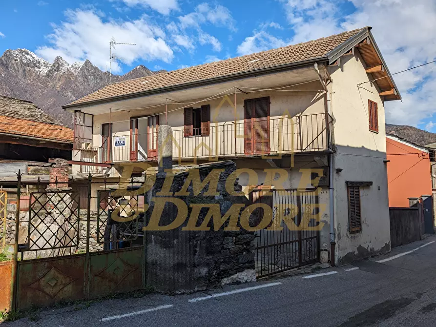 Immagine 1 di Casa indipendente in vendita  in Via Edmondo Rossi 4 a Ornavasso