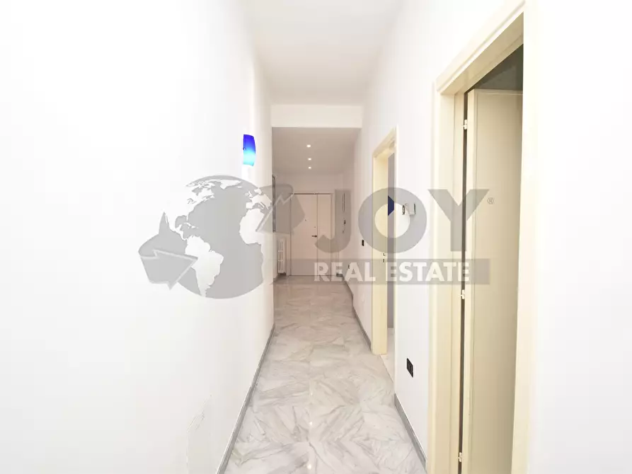 Immagine 47 di Appartamento in vendita  in Viale Aldo Moro 95 a Brindisi