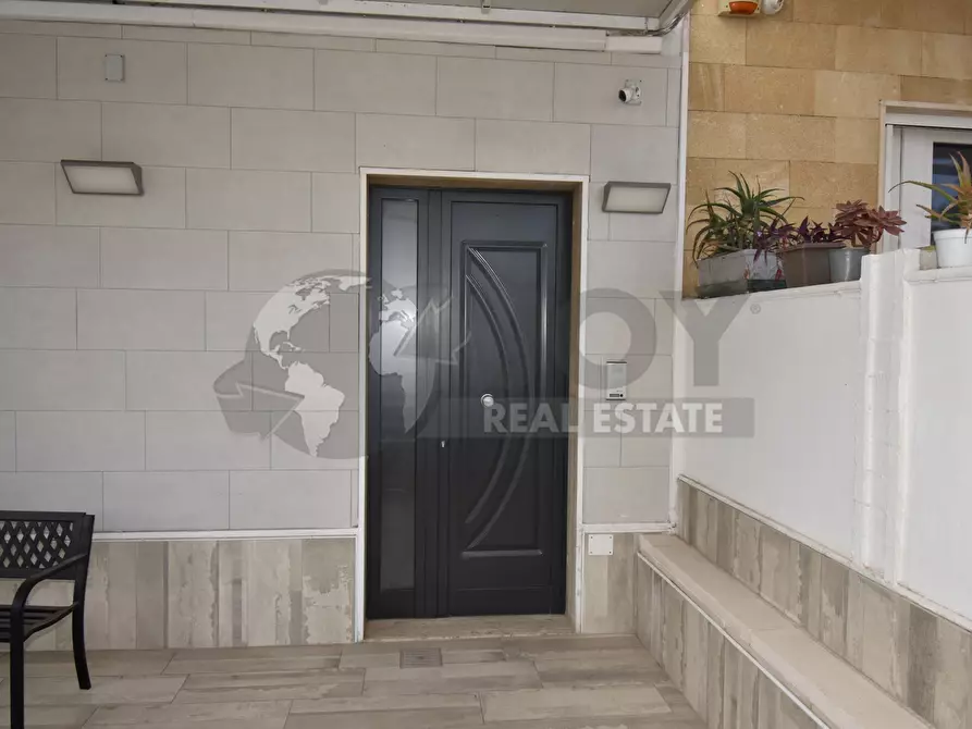 Immagine 13 di Locale commerciale in vendita  in Via Torre Lapillo angolo Via De Dominicis a Lecce