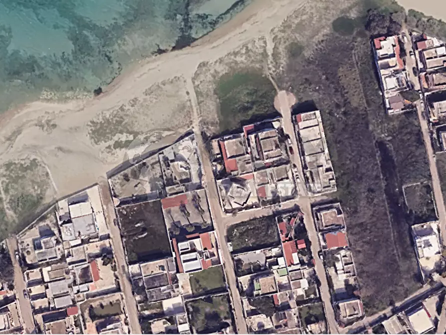 Immagine 50 di Villa in vendita  in Via Levanzo 19 a Lecce