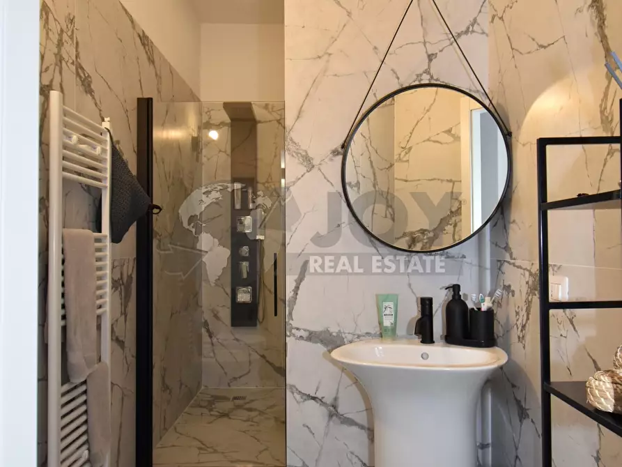 Immagine 9 di Appartamento in vendita  in Via G. Oberdan 69 a Lecce