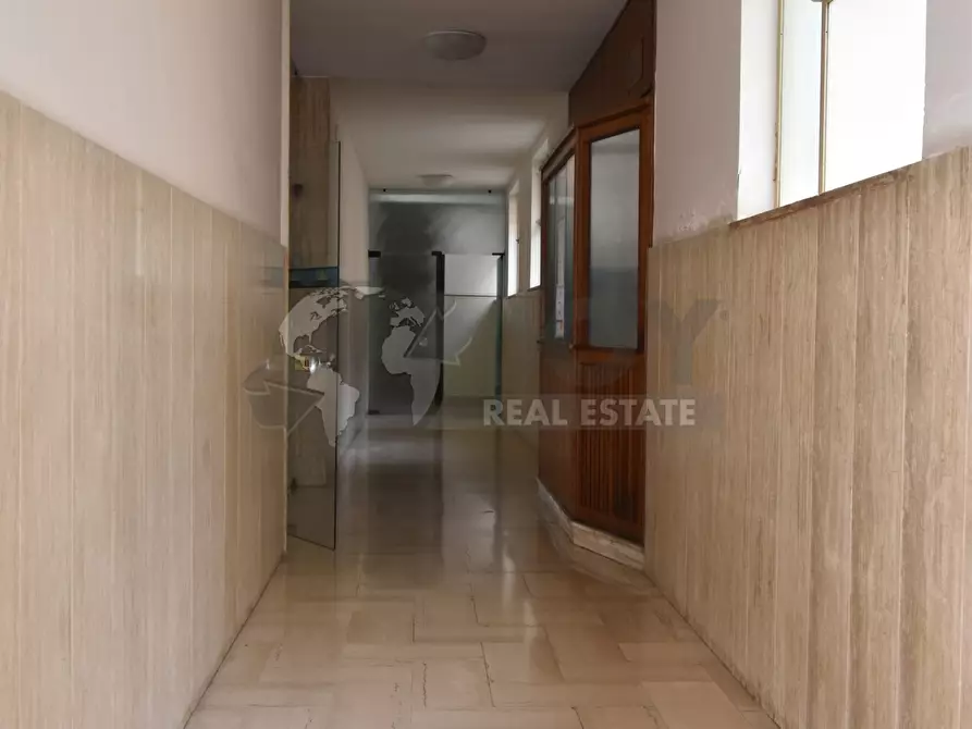 Immagine 34 di Appartamento in vendita  in Viale Aldo Moro 95 a Brindisi