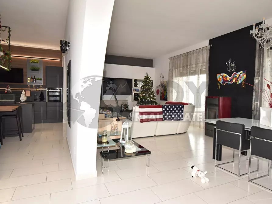 Immagine 6 di Appartamento in vendita  in Via Raffaello a Monteroni Di Lecce