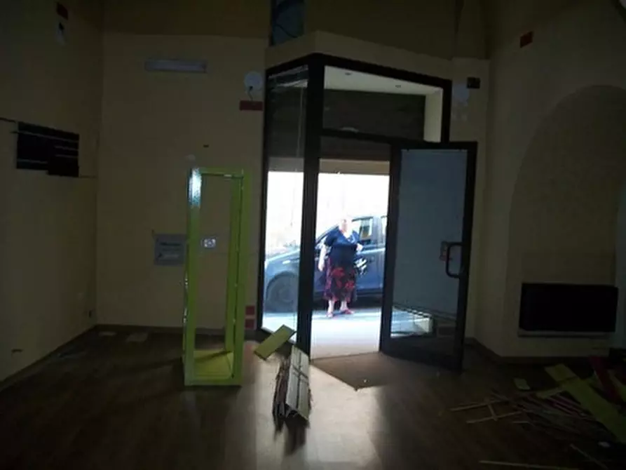 Immagine 12 di Locale commerciale in affitto  in CORSO ROMA a Lanciano