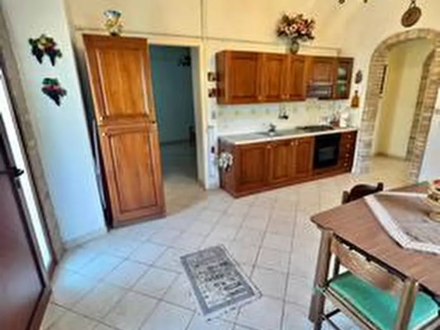 Immagine 5 di Porzione di casa in vendita  in VIA SANTA CROCE a Roccascalegna