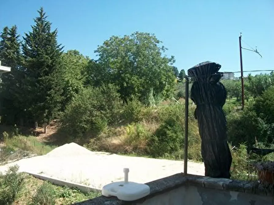 Immagine 31 di Trilocale in vendita  in VIA SAN ROCCO a Castel Frentano