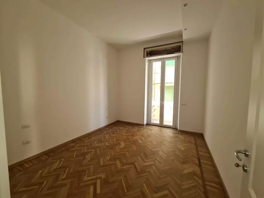 Immagine 16 di Trilocale in vendita  in V.le hanbury a Alassio