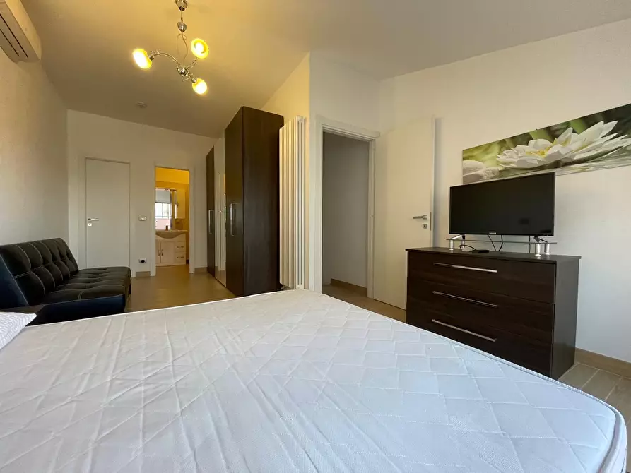 Immagine 20 di Bilocale in vendita  in Centro a Alassio