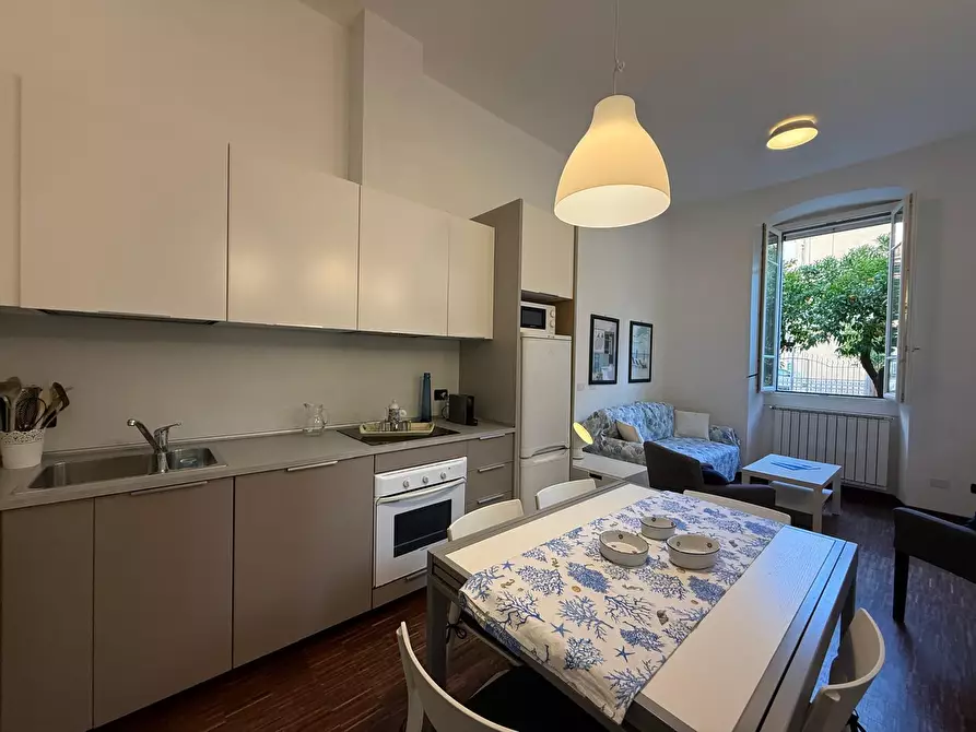 Immagine 14 di Porzione di casa in affitto  in Corso Dante Alighieri 216 a Alassio