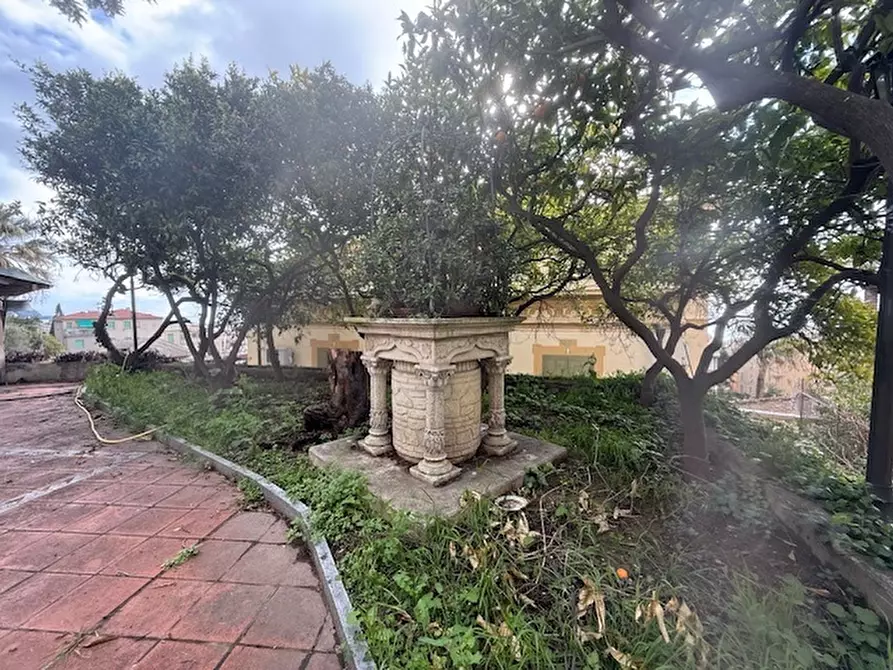 Immagine 5 di Porzione di casa in vendita  in parco fuor del vento a Alassio