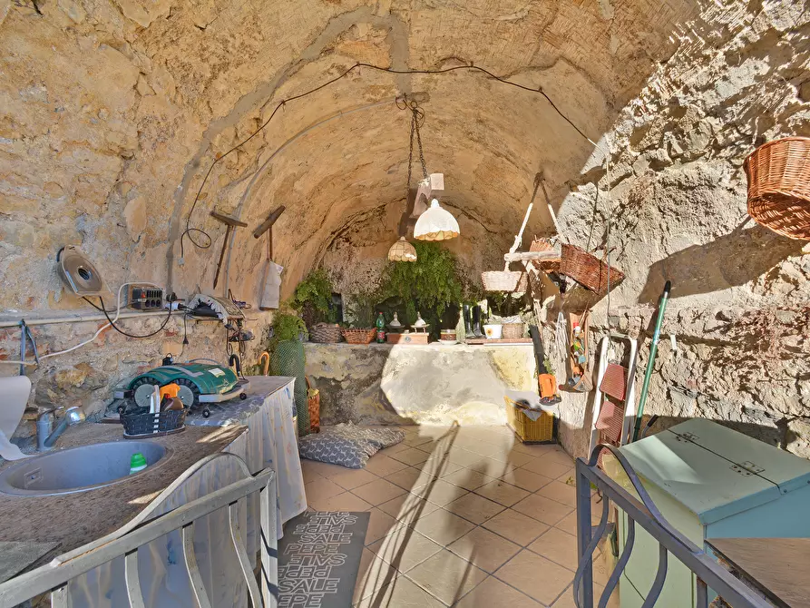 Immagine 62 di Villa in vendita  in Via Adelasia a Alassio