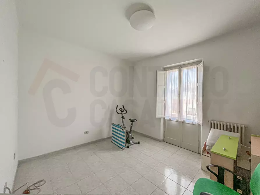 Immagine 12 di Casa indipendente in vendita  a Jesi