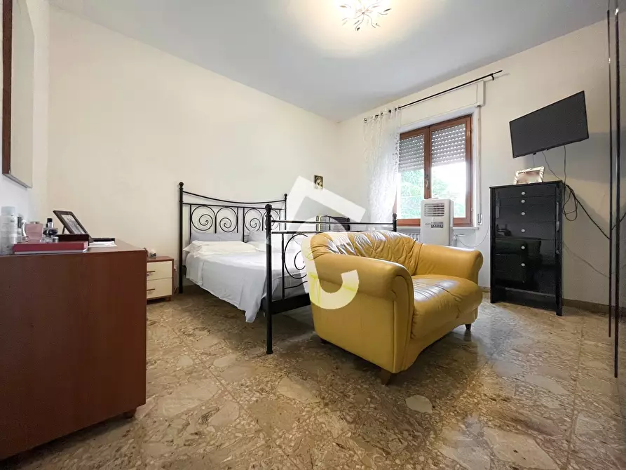 Immagine 12 di Appartamento in vendita  a Jesi