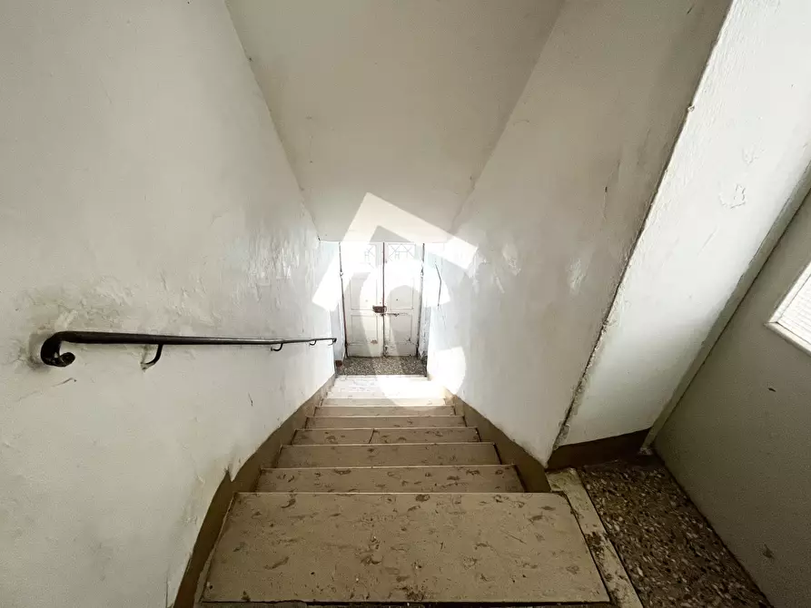 Immagine 8 di Rustico / casale in vendita  a Belvedere Ostrense