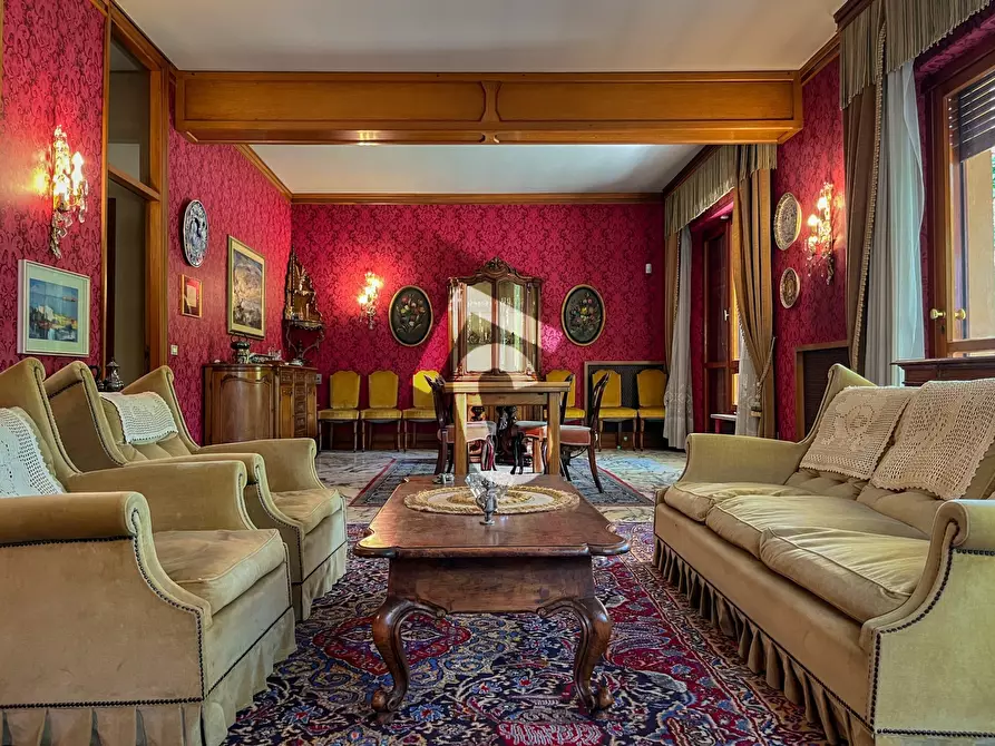 Immagine 24 di Villa in vendita  a Jesi