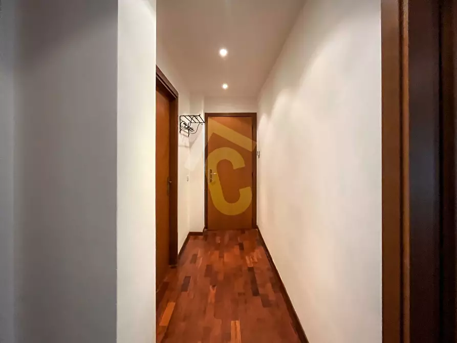 Immagine 15 di Pentalocale in vendita  a Jesi