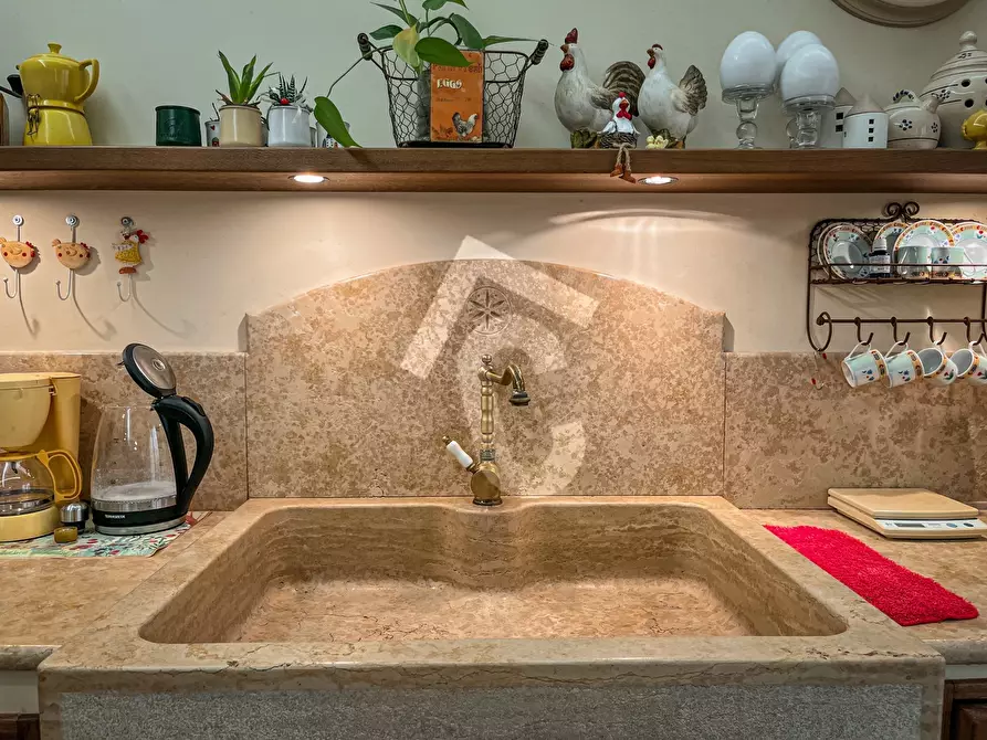 Immagine 18 di Appartamento in vendita  a Jesi