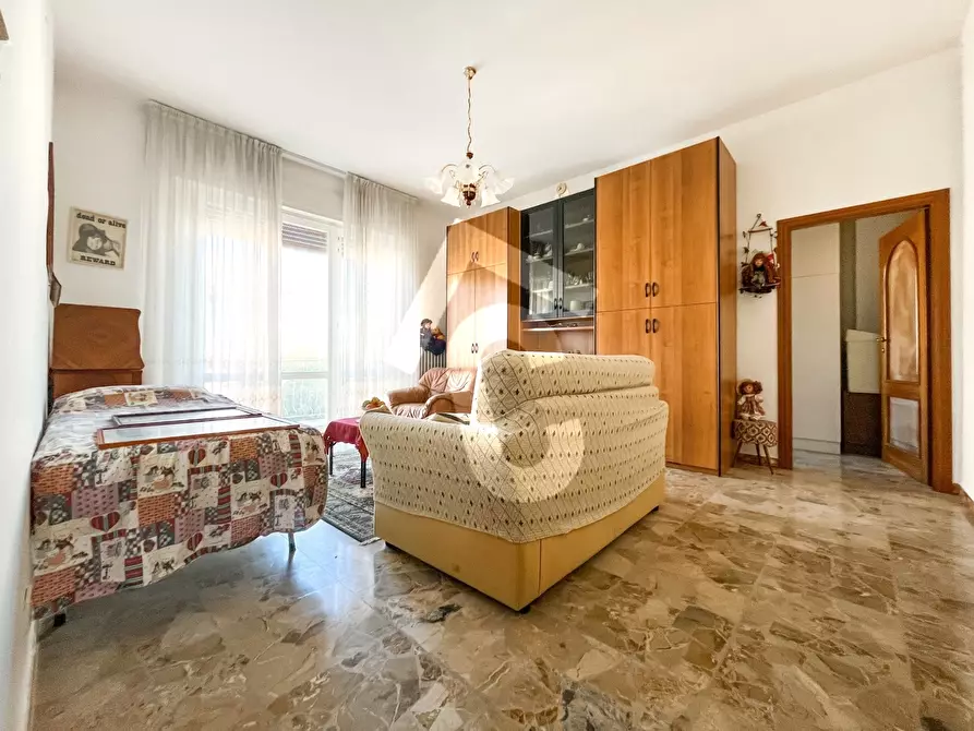 Immagine 7 di Appartamento in vendita  a Jesi