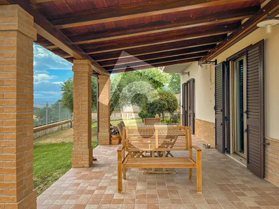 Immagine 19 di Casa indipendente in vendita  a Jesi