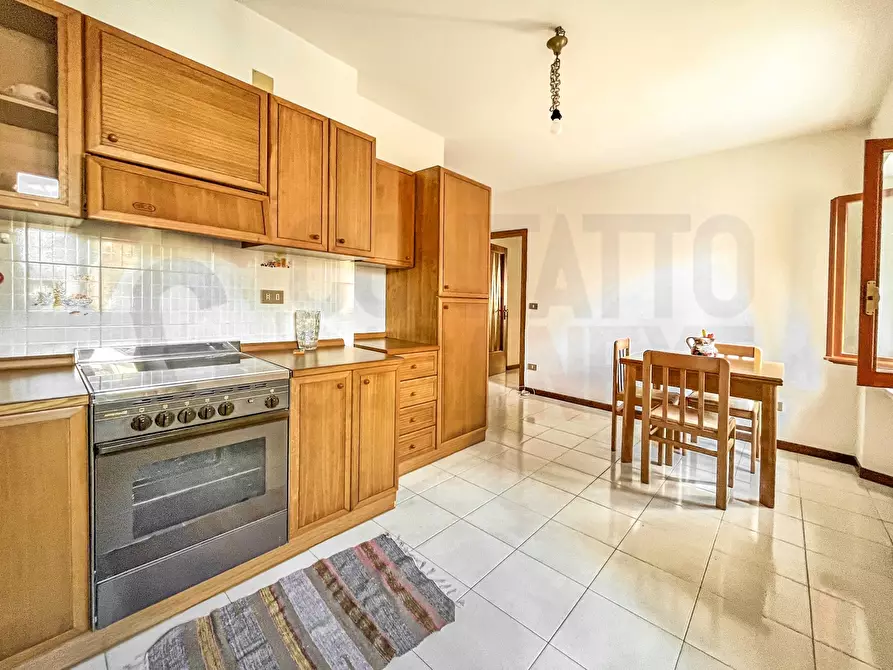 Immagine 4 di Appartamento in vendita  in Via Nazario Sauro 11 a Jesi