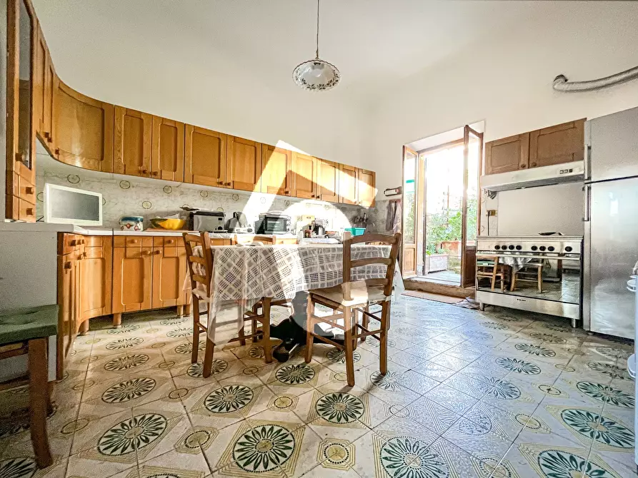 Immagine 2 di Appartamento in vendita  a Jesi